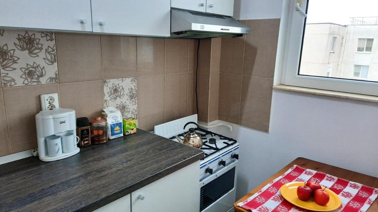 Lovely 1 Bedroom Apartment With Free Street Parking Bükreş Dış mekan fotoğraf